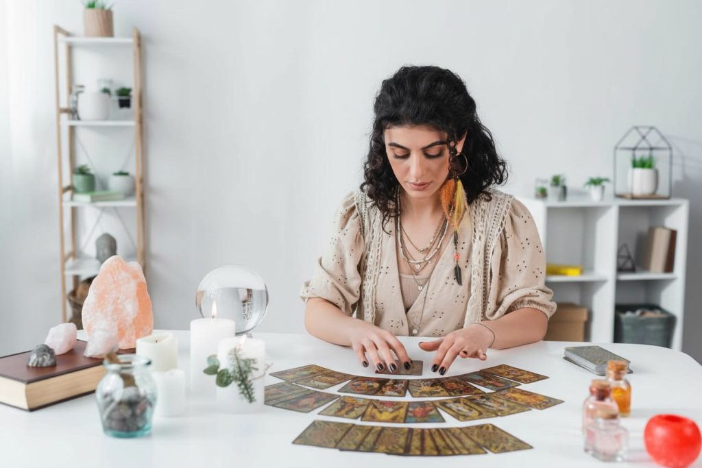 جلسات تاروت