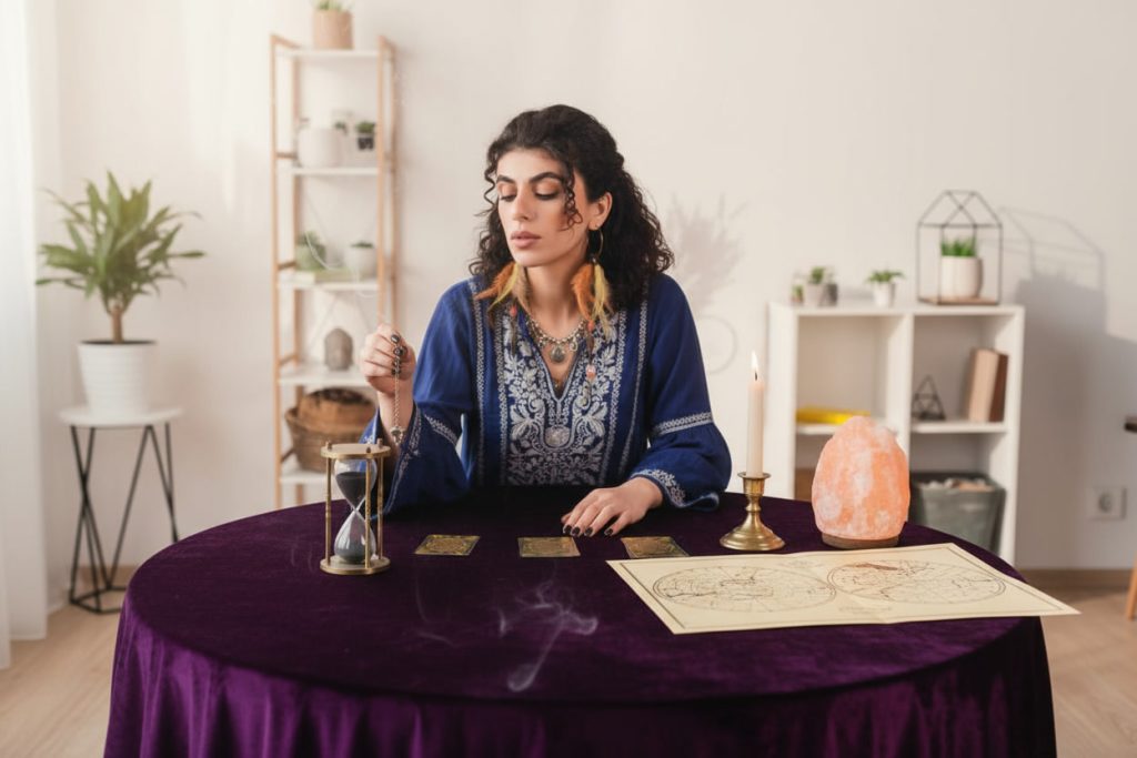 جلسة تحليل الحياة السابقة